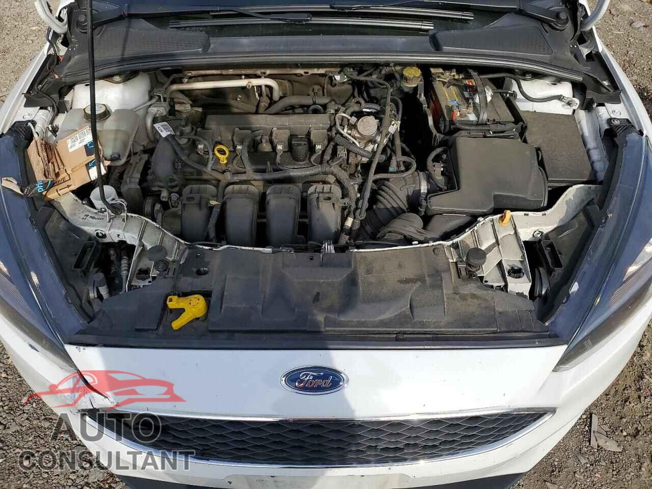 FORD FOCUS 2016 - 1FADP3E27GL348837