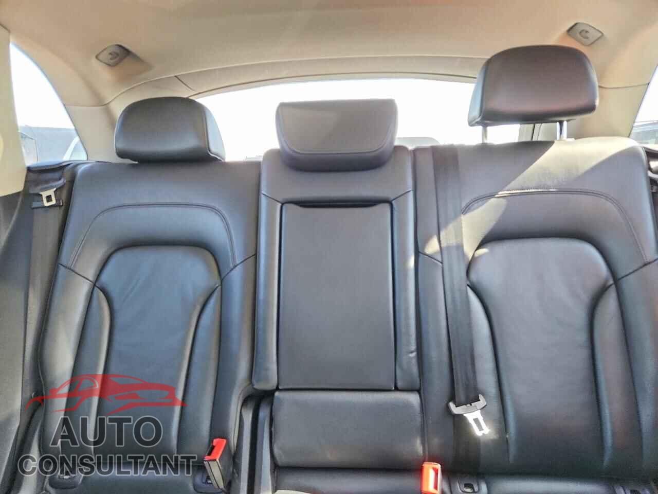 AUDI Q5 2011 - WA1VFCFP2BA096473