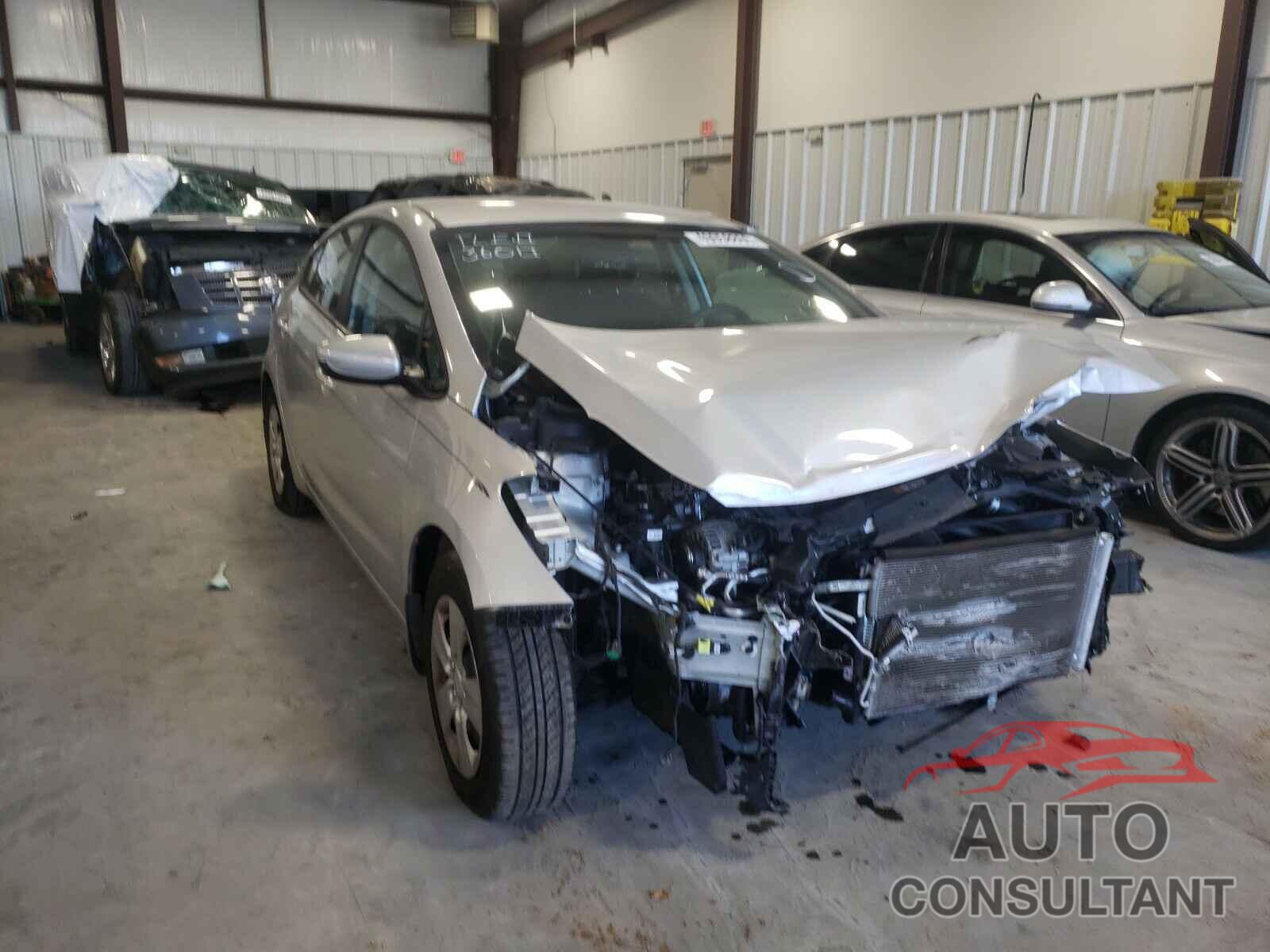 KIA FORTE 2017 - 3KPFK4A75HE141754