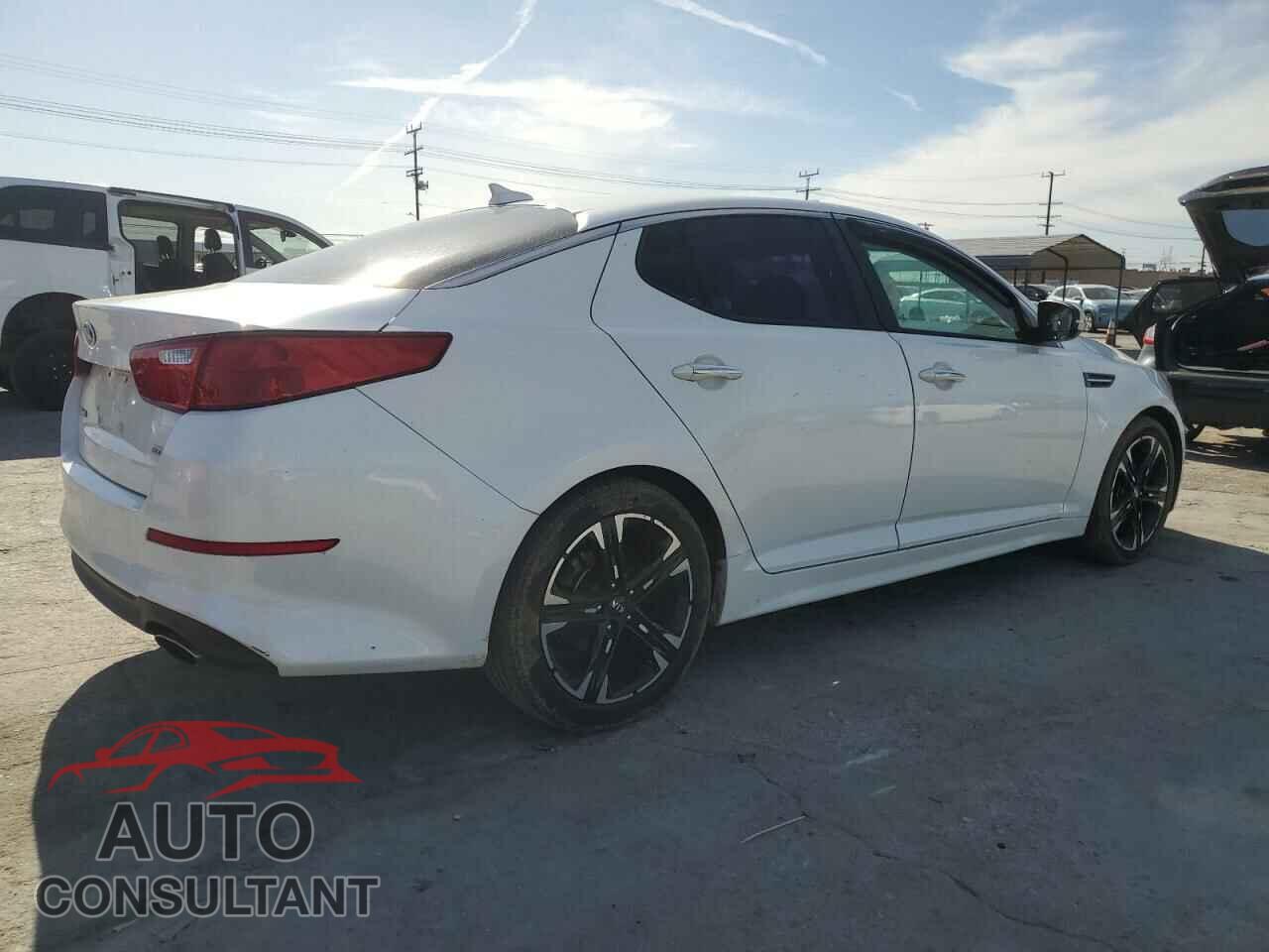 KIA OPTIMA 2015 - KNAGM4A73F5657728