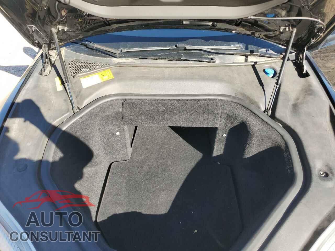 TESLA MODEL S 2013 - 5YJSA1BC5DFP10893