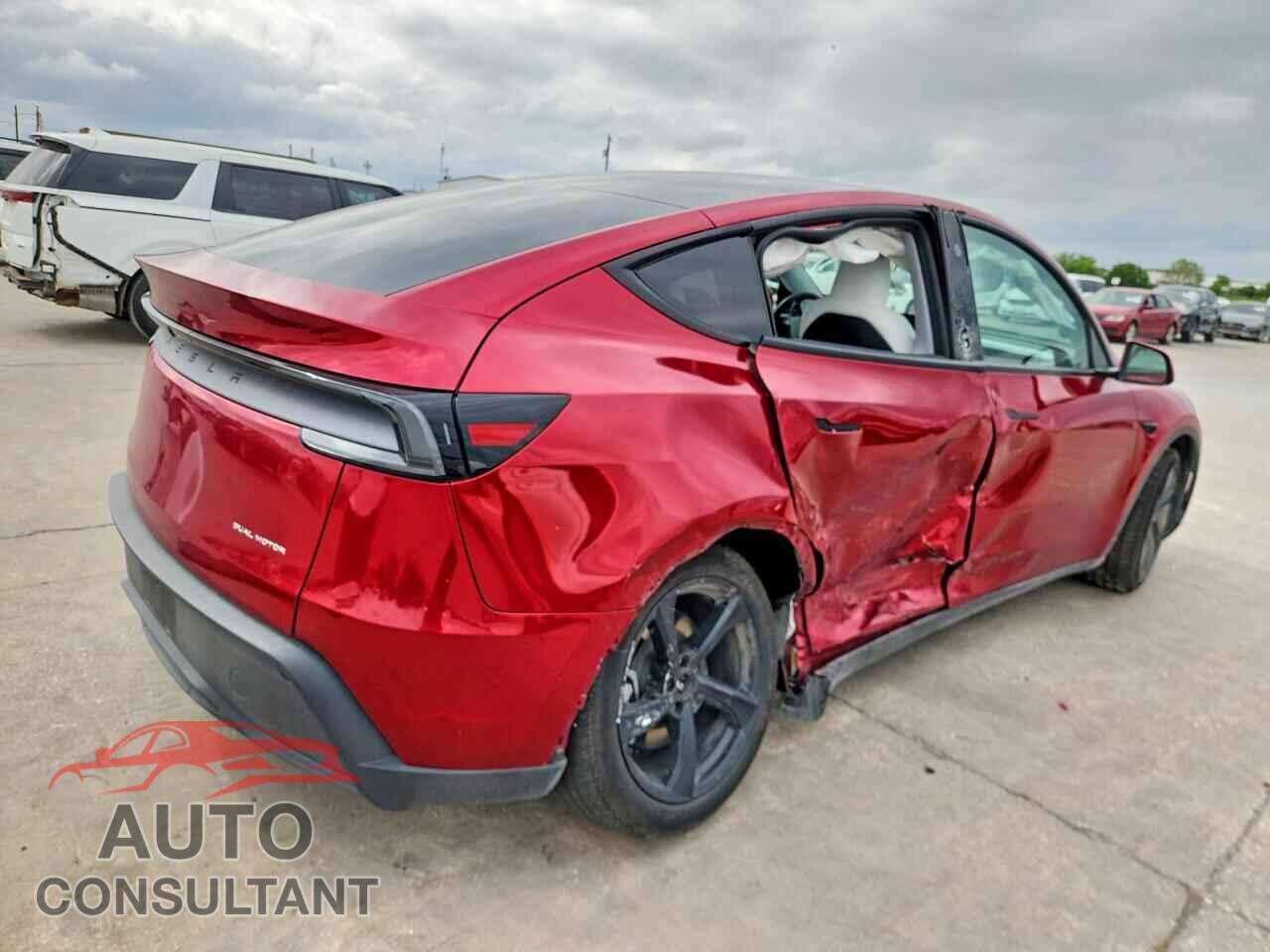 TESLA MODEL Y 2026 - 7SAYGDEE2TA456291