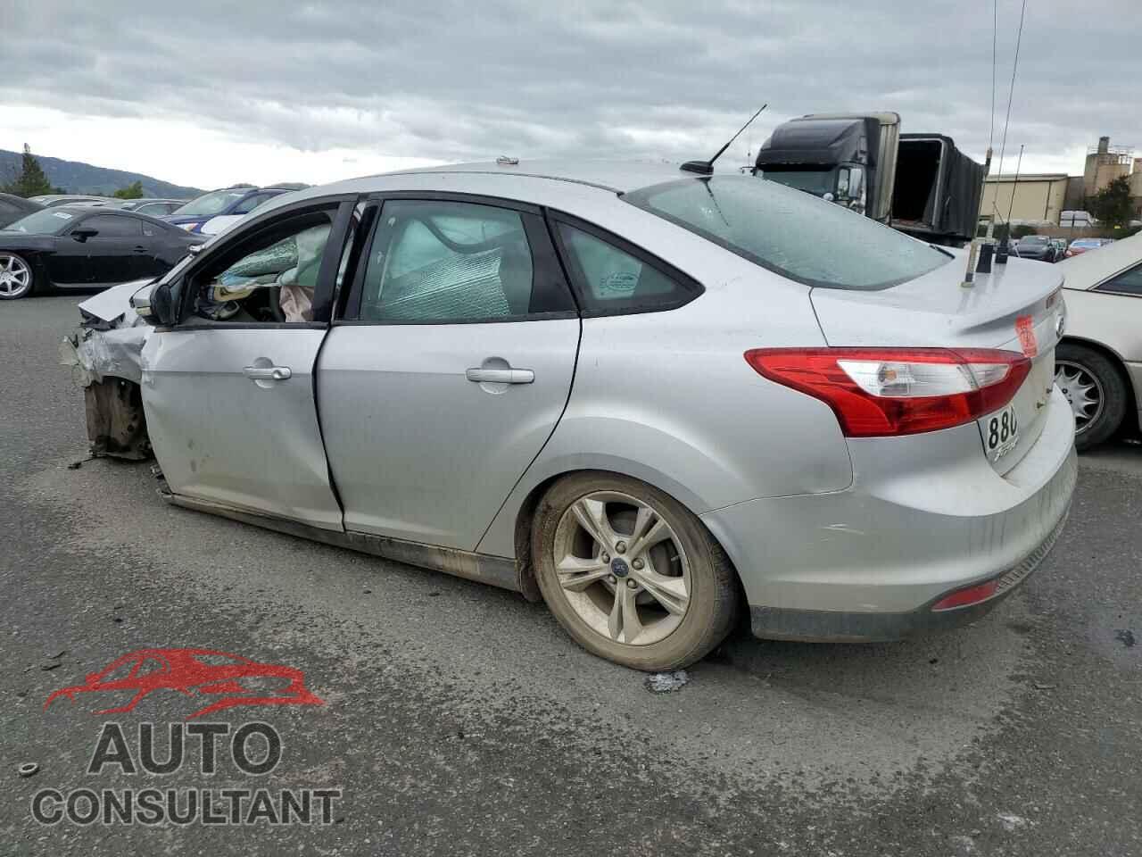 FORD FOCUS 2014 - 1FADP3F2XEL382718