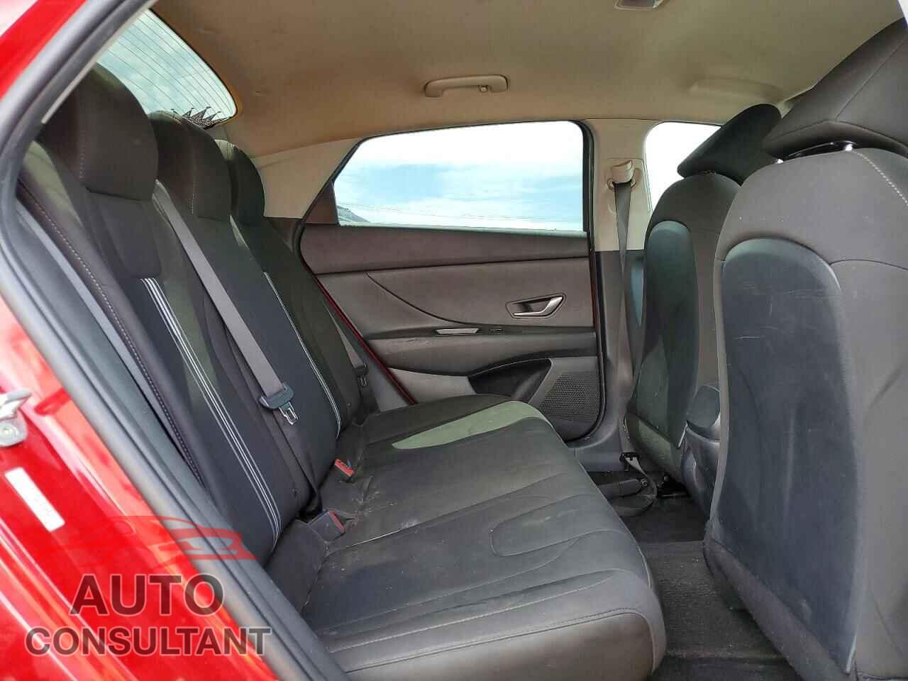 HYUNDAI ELANTRA 2022 - KMHLM4AJ2NU030385