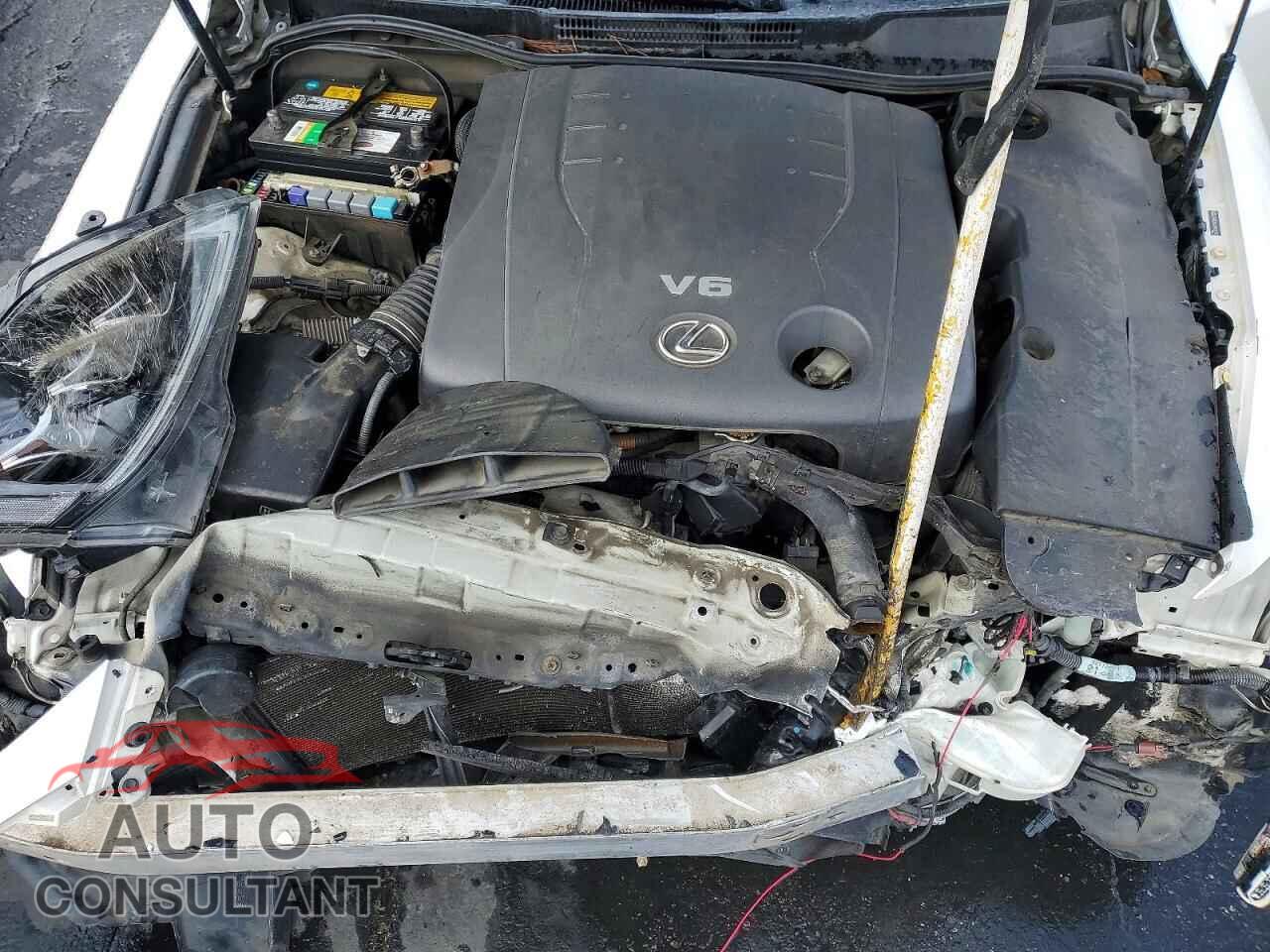 LEXUS IS 2009 - JTHBK262395103743