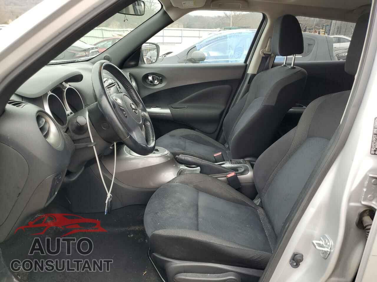 NISSAN JUKE 2017 - JN8AF5MR9HT700655
