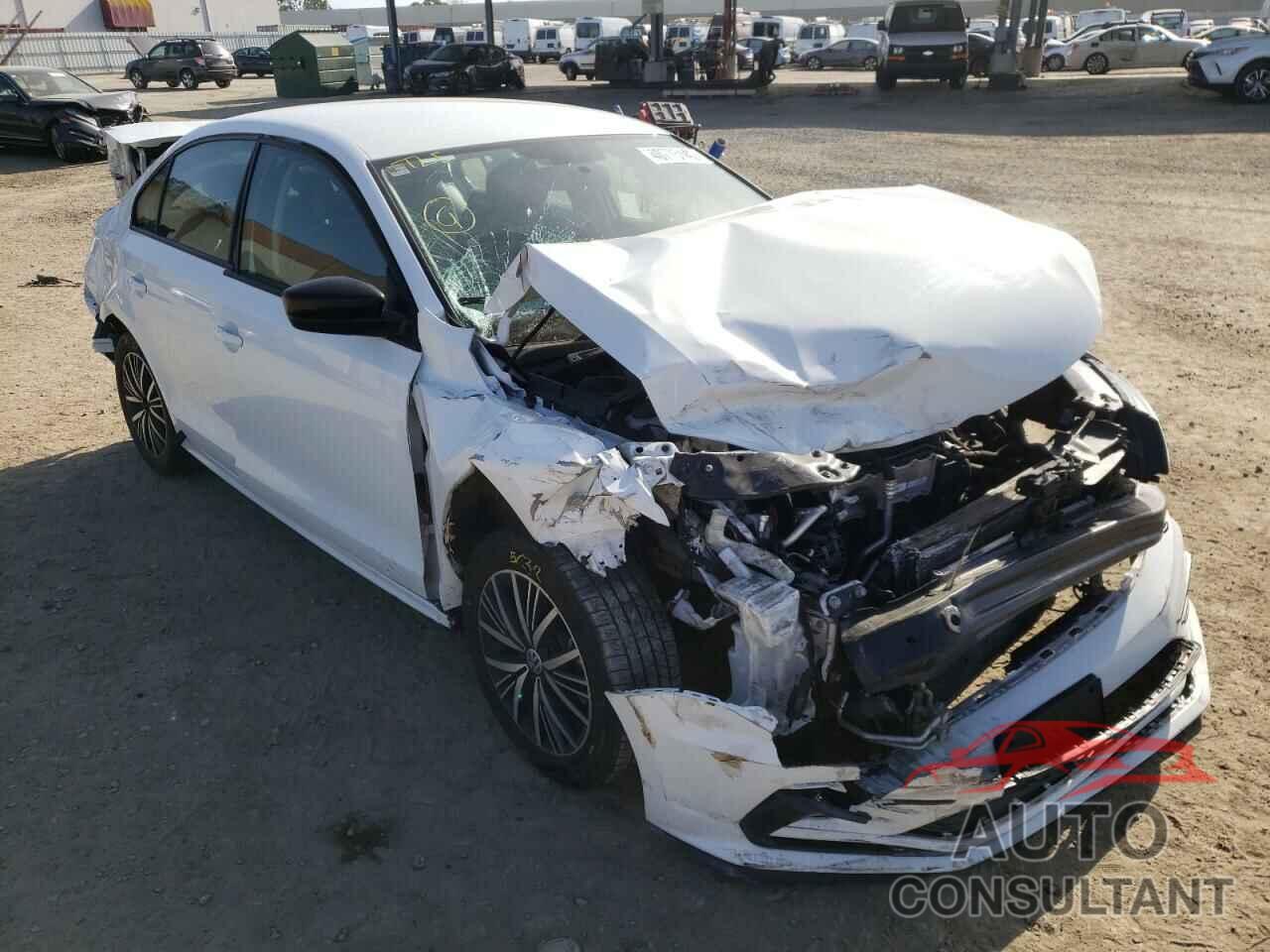 VOLKSWAGEN JETTA 2018 - 3VWDB7AJ5JM231354