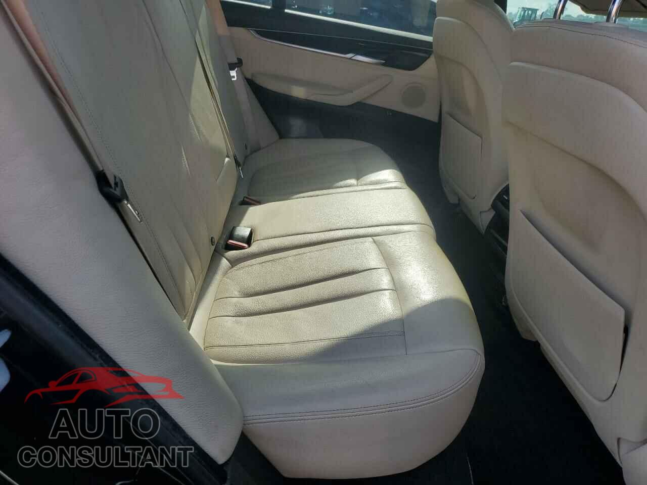 BMW X5 2017 - 5UXKR2C36H0X04875