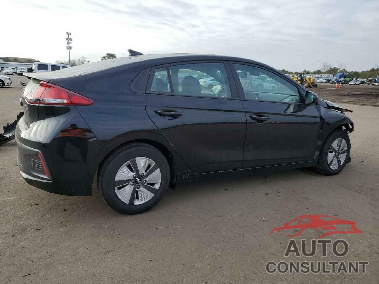 HYUNDAI IONIQ 2021 - KMHC65LC8MU258114