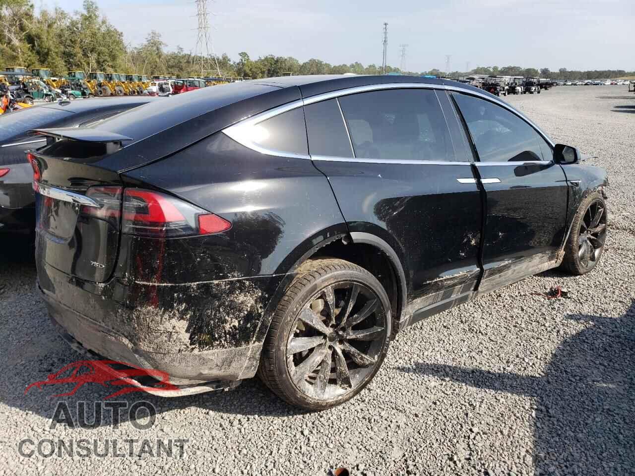TESLA MODEL X 2016 - 5YJXCAE24GF017871