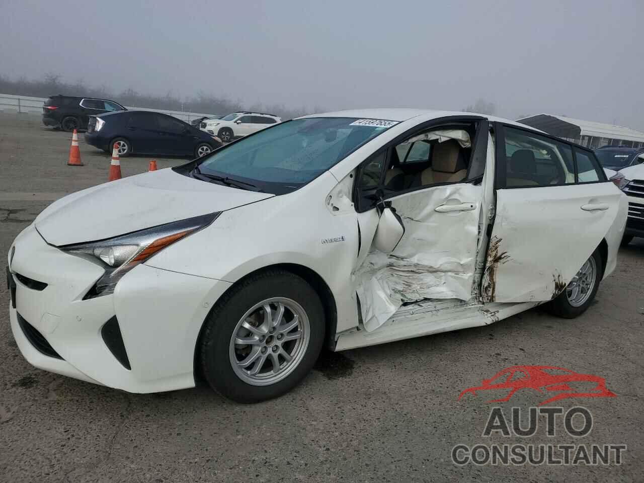 TOYOTA PRIUS 2018 - JTDKBRFU2J3071105