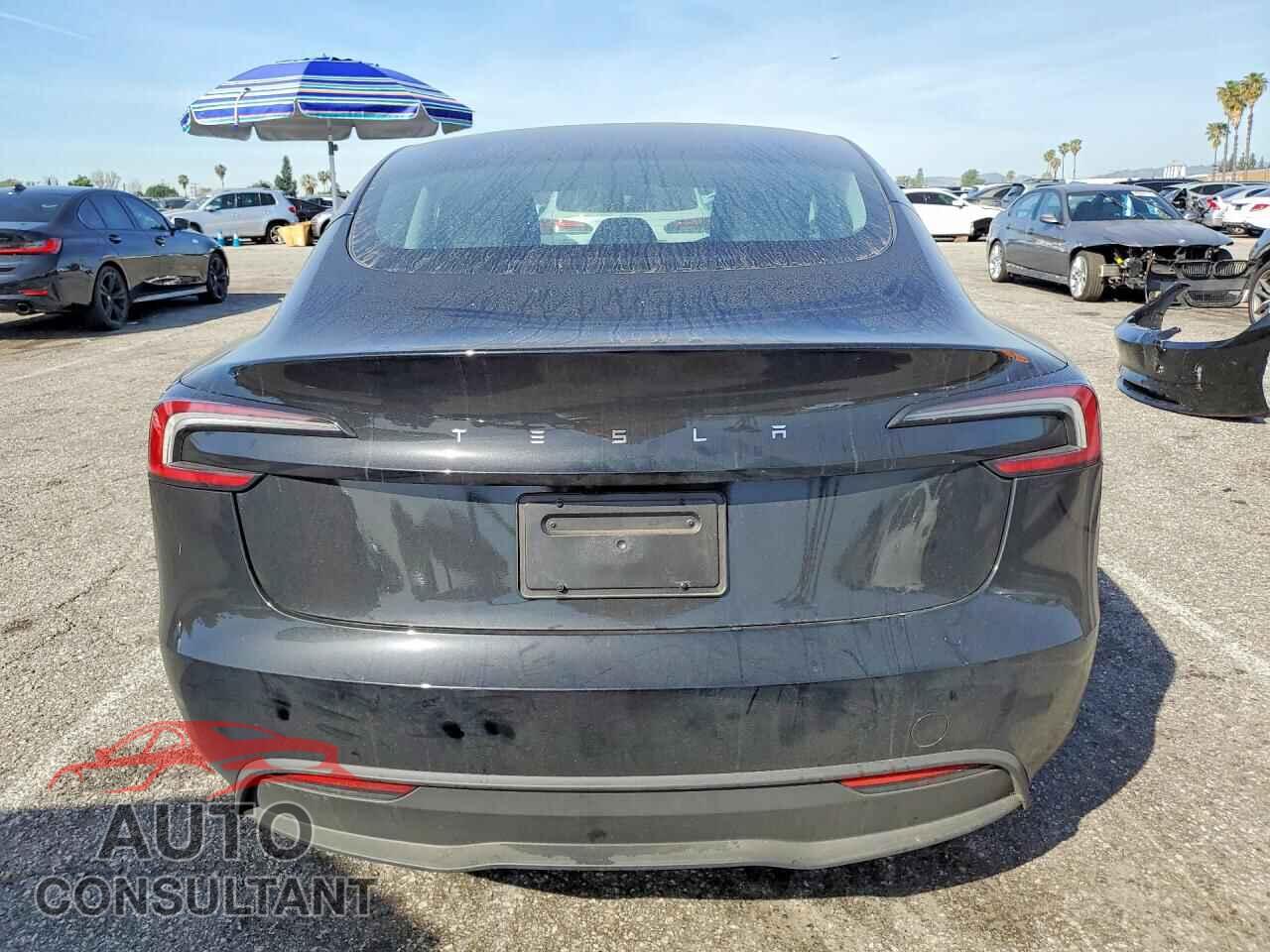 TESLA MODEL 3 2025 - 5YJ3E1EA4SF041015
