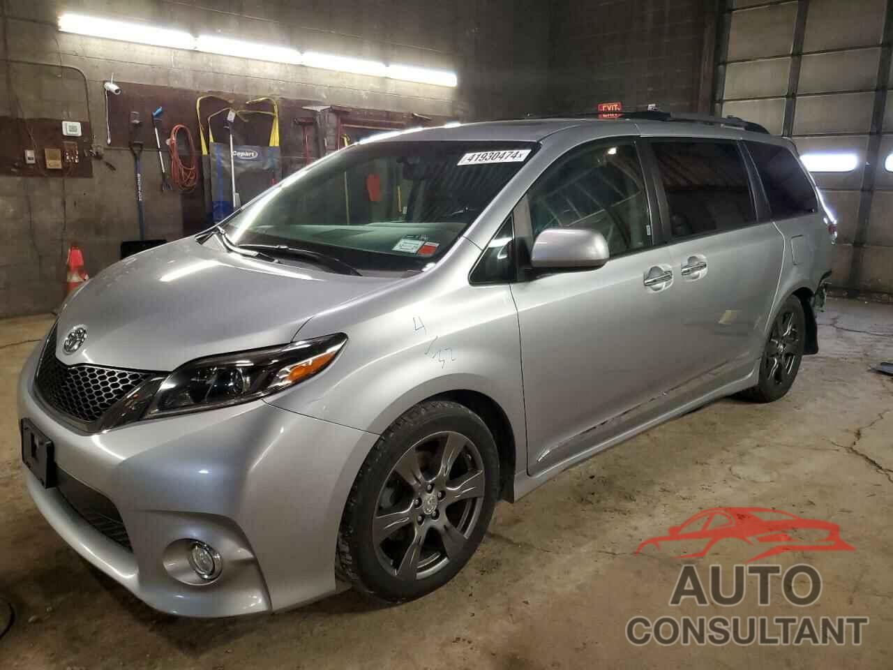 TOYOTA SIENNA 2017 - 5TDXZ3DC3HS789666