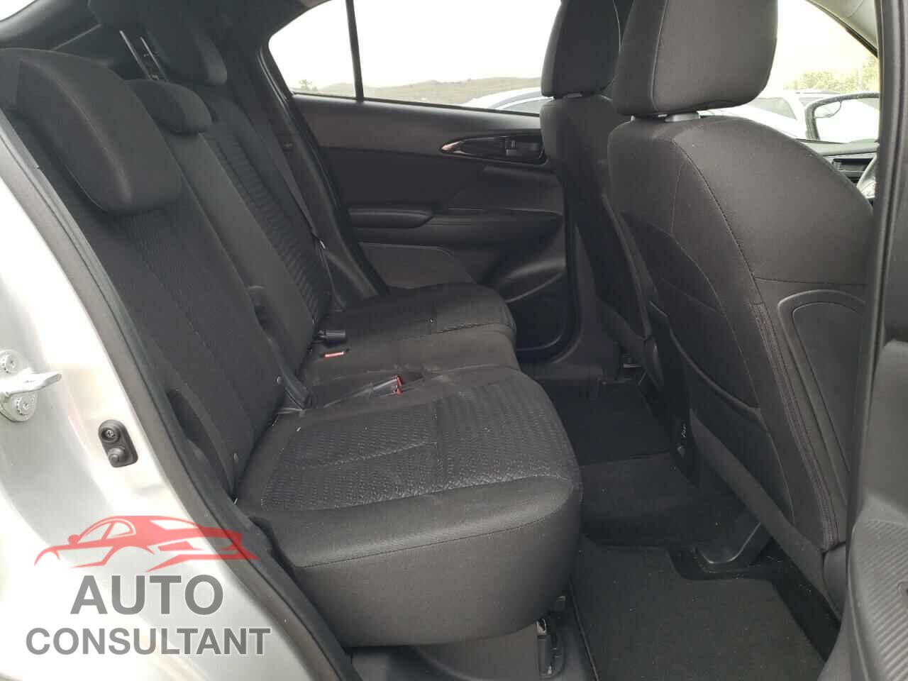 MITSUBISHI ECLIPSE 2019 - JA4AT3AA7KZ039519
