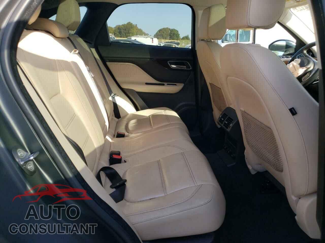 JAGUAR F-PACE 2017 - SADCK2BN3HA086569