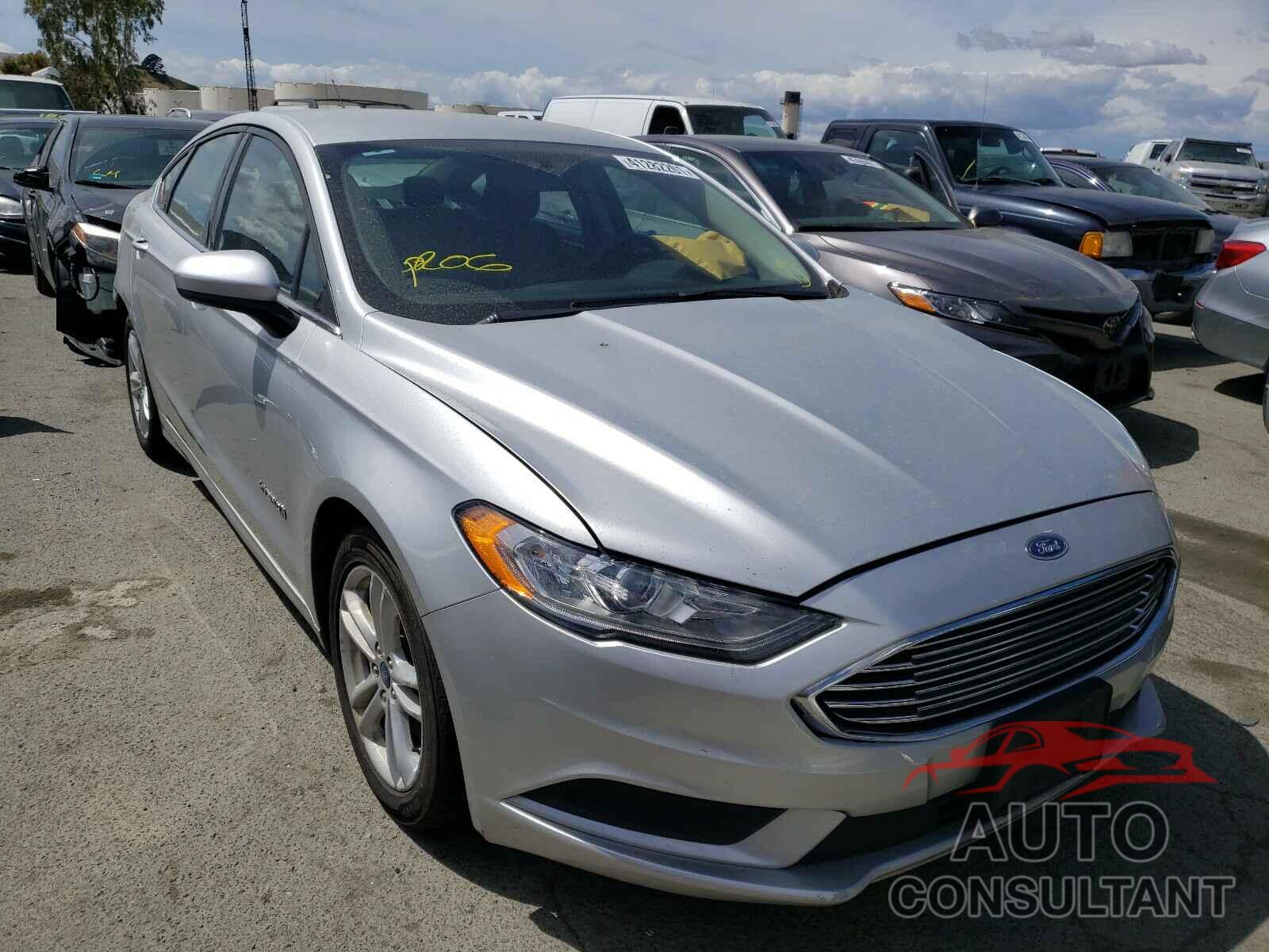FORD FUSION 2018 - 3FA6P0LU5JR137219