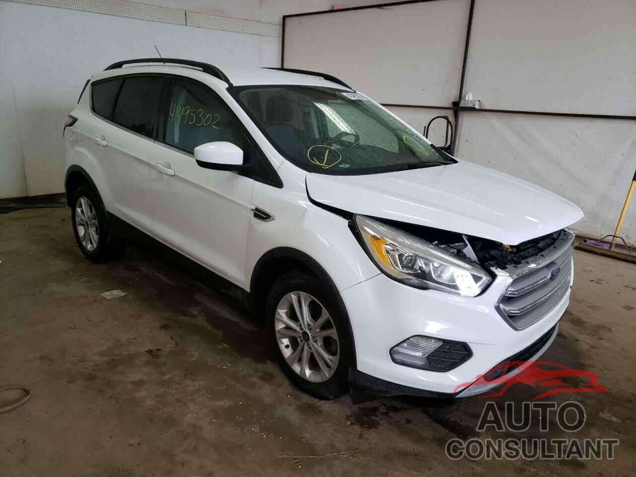 FORD ESCAPE 2017 - 1FMCU0GDXHUE70904