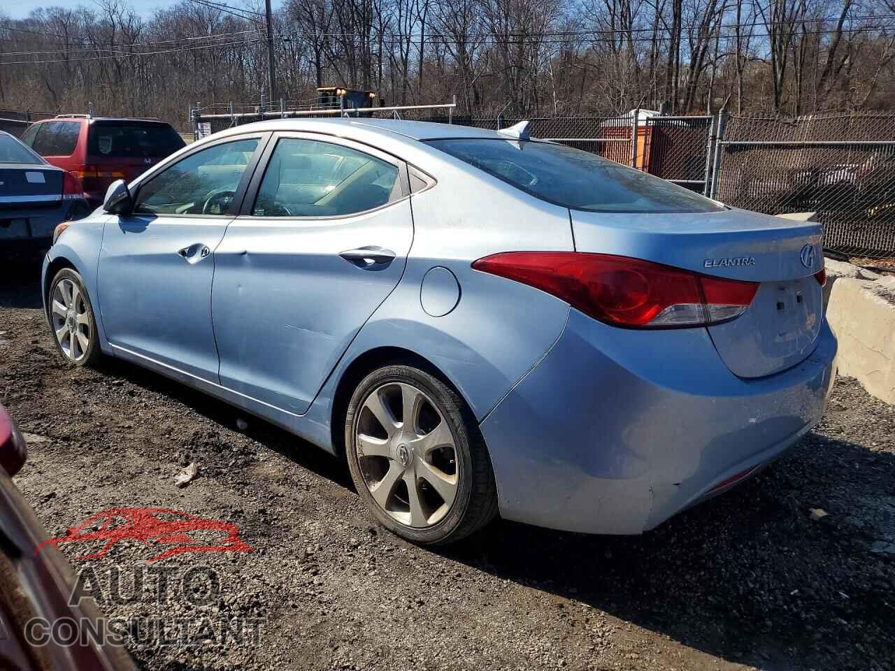 HYUNDAI ELANTRA 2012 - KMHDH4AE1CU225449