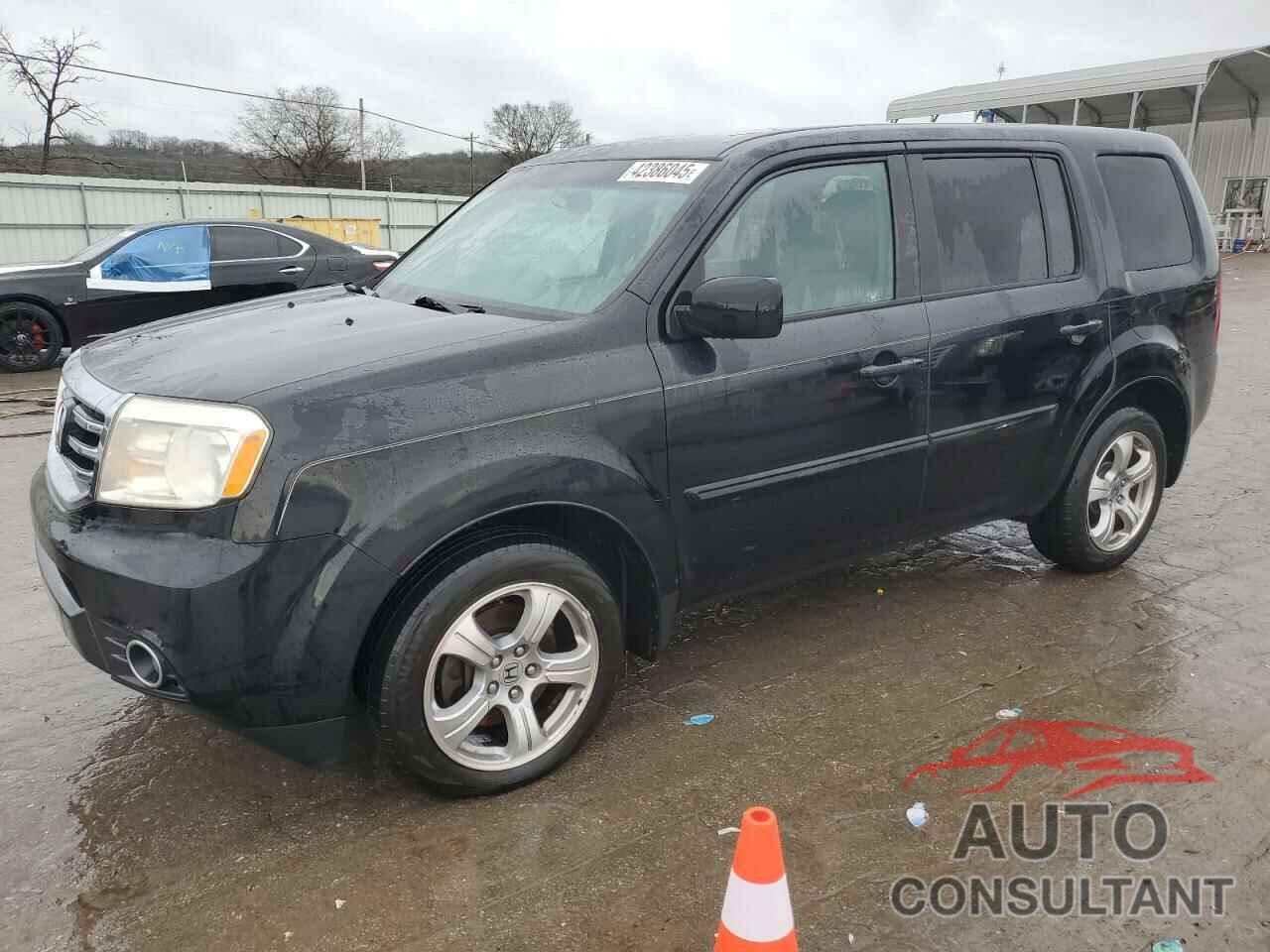 HONDA PILOT 2012 - 5FNYF3H50CB005577