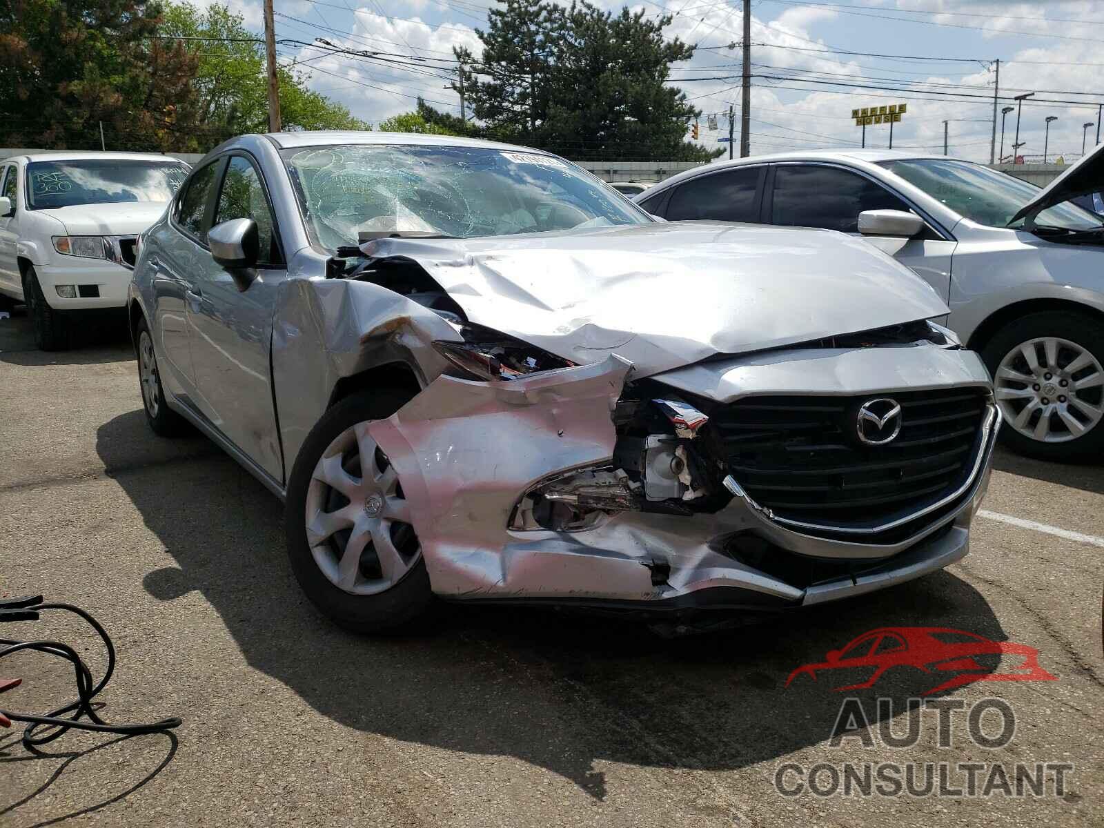 MAZDA 3 2017 - JM1BN1U71H1116174