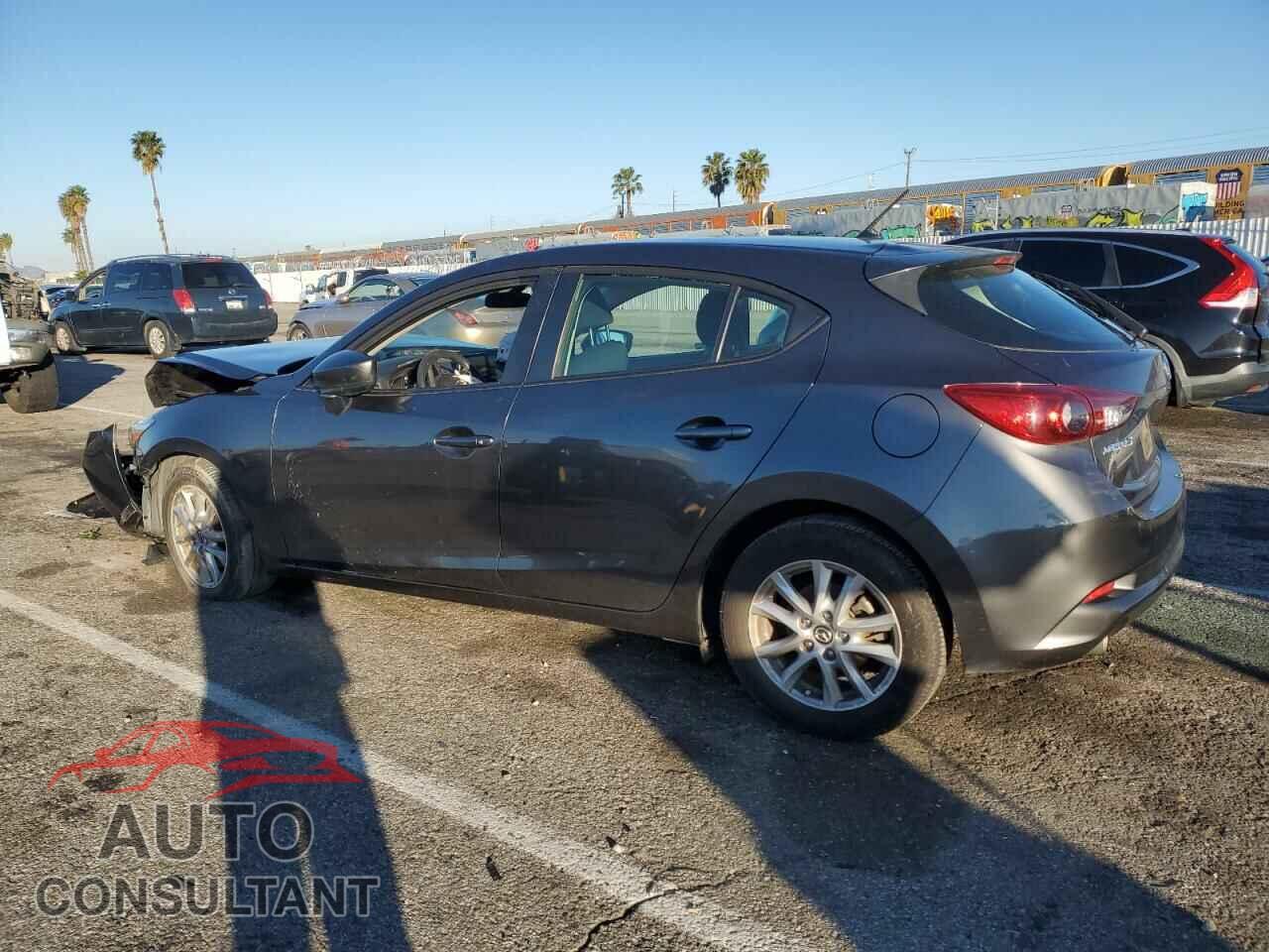 MAZDA 3 2017 - 3MZBN1K74HM102952