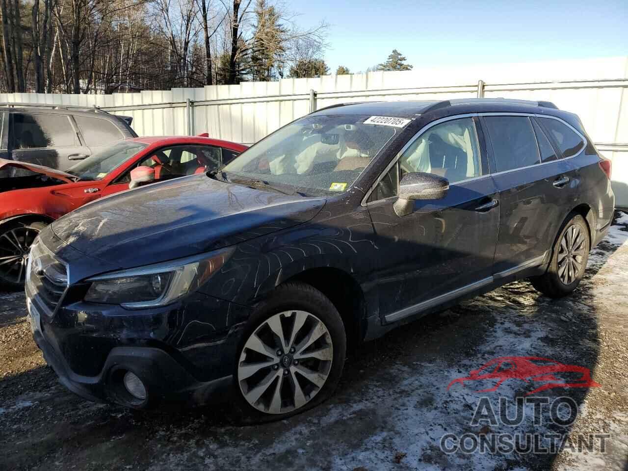 SUBARU OUTBACK 2018 - 4S4BSATC3J3368165