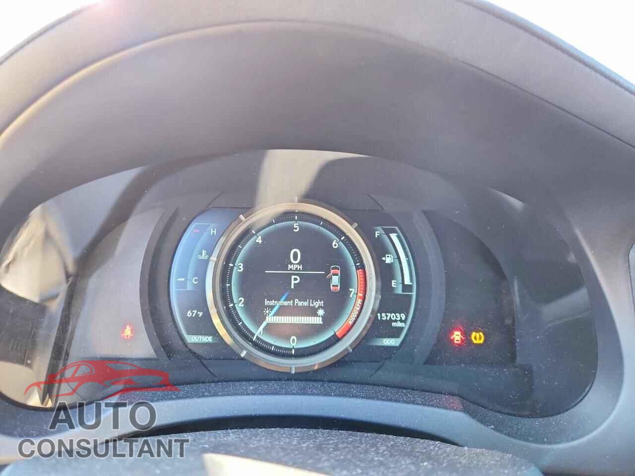 LEXUS IS 2015 - JTHCF1D20F5023303