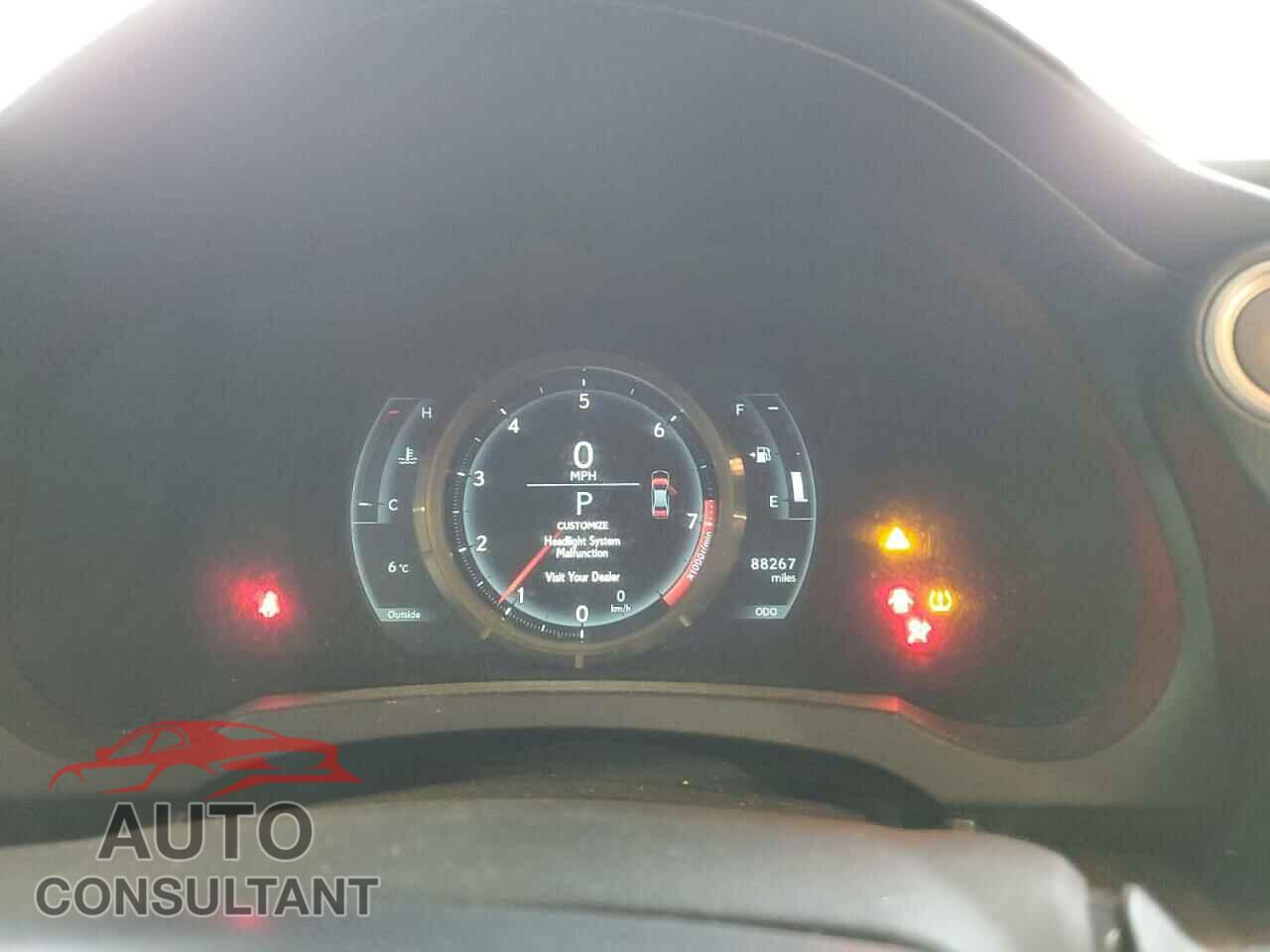 LEXUS IS 2018 - JTHCZ1D2XJ5014883
