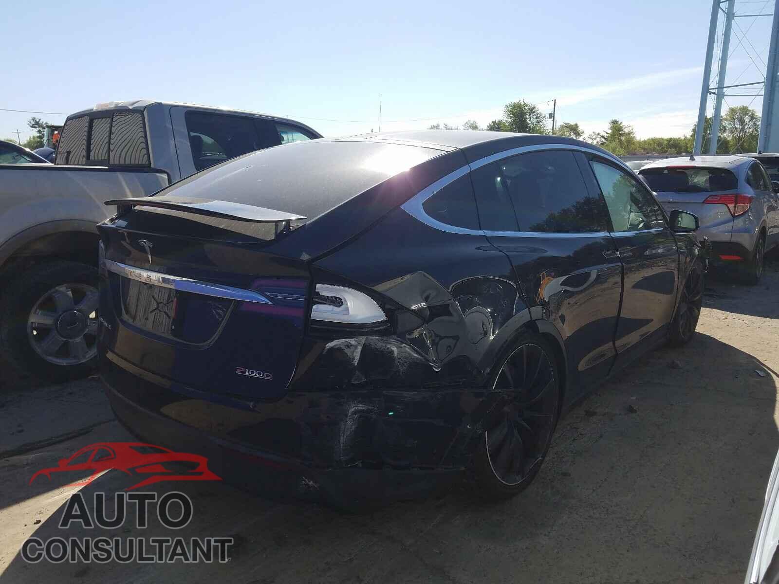 TESLA MODEL X 2017 - 5YJXCDE49HF050370