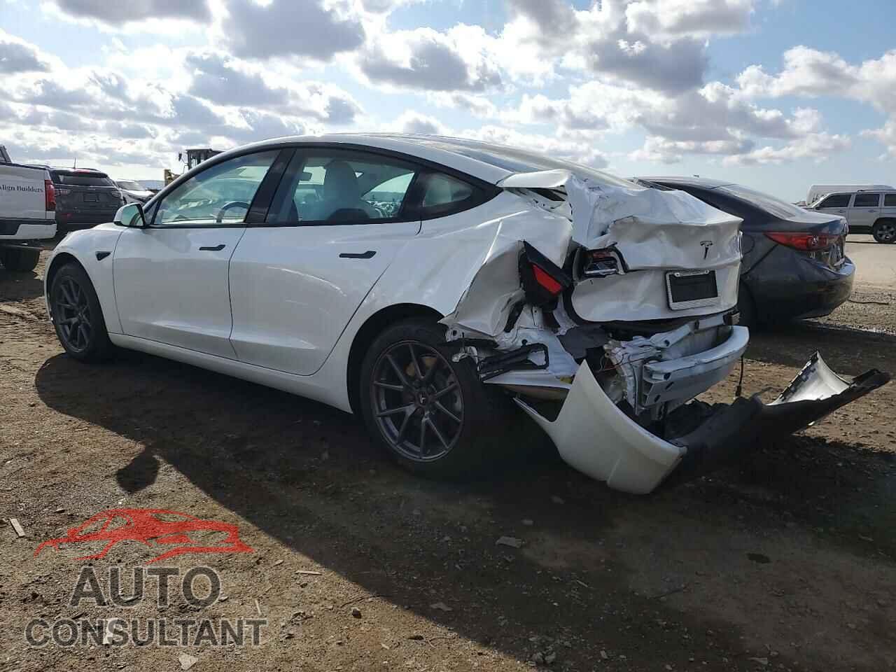 TESLA MODEL 3 2023 - 5YJ3E1EA9PF713917