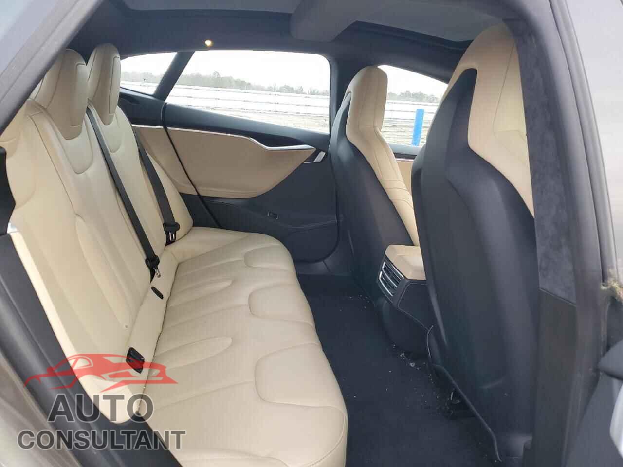 TESLA MODEL S 2015 - 5YJSA1V25FF099690