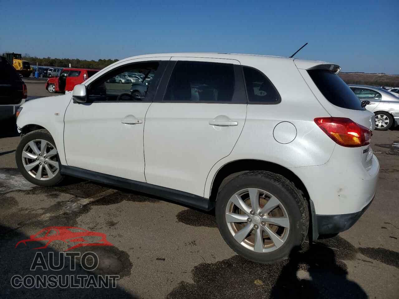 MITSUBISHI OUTLANDER 2015 - 4A4AR3AU2FE058841
