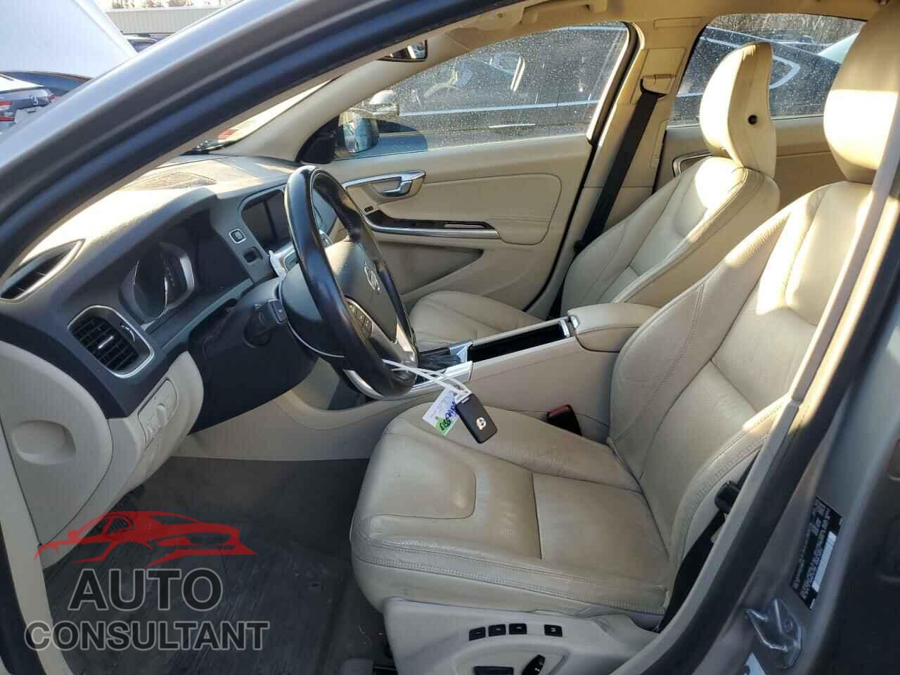 VOLVO S60 2014 - YV1612FH3E2296573