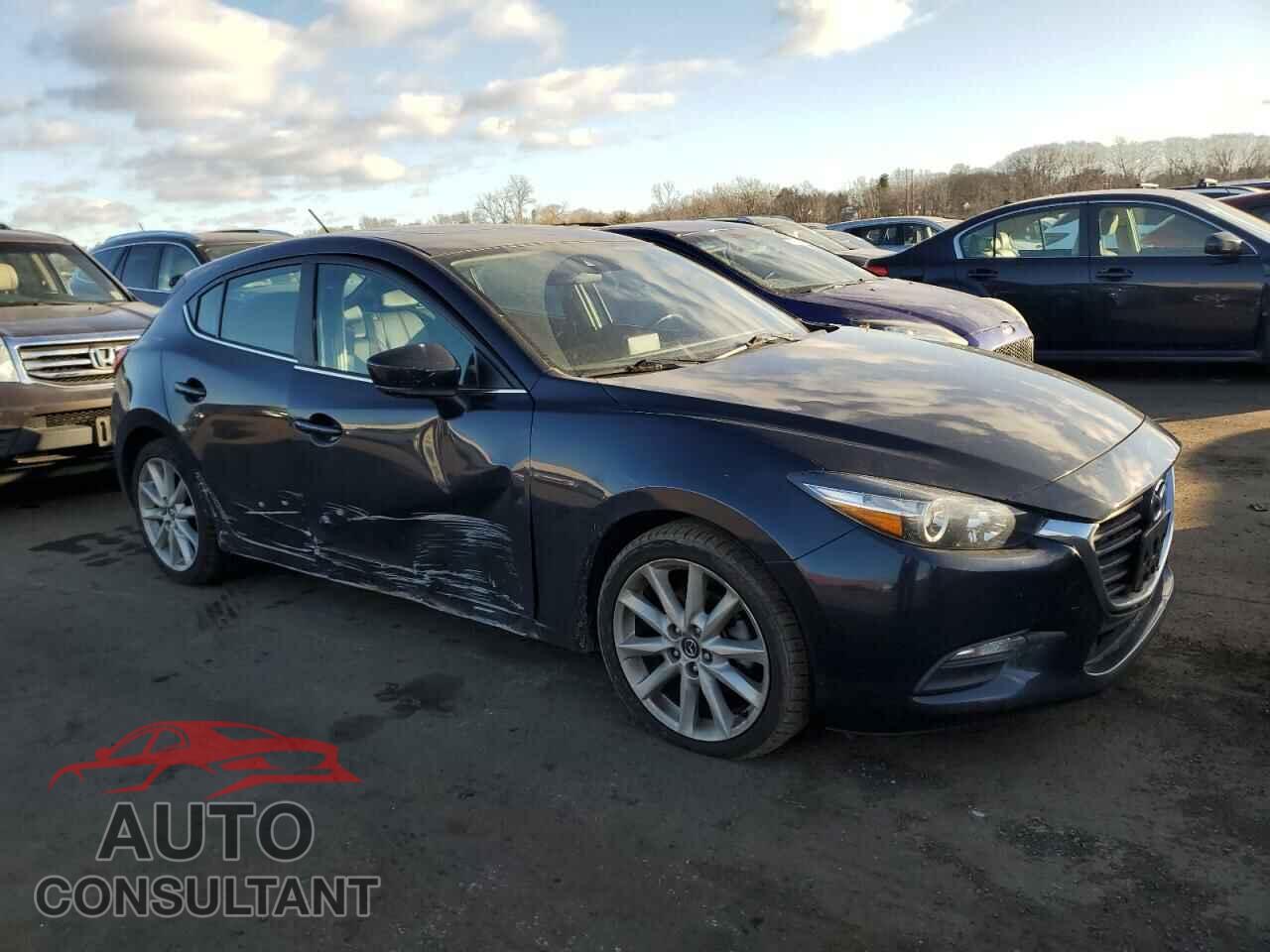 MAZDA 3 2017 - 3MZBN1L33HM145531