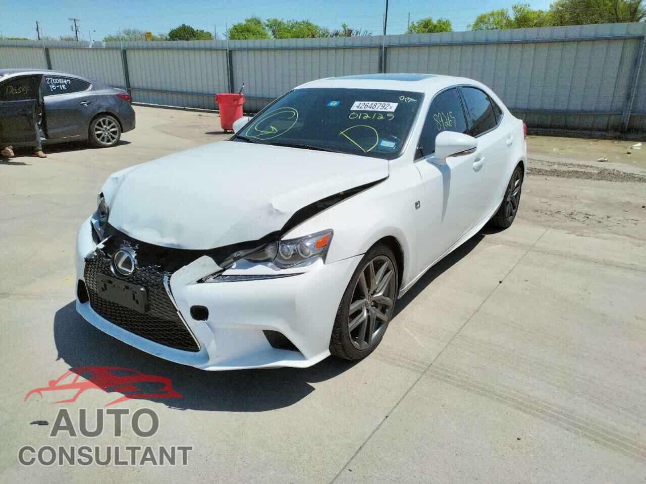 LEXUS IS 2016 - JTHBA1D28G5012125
