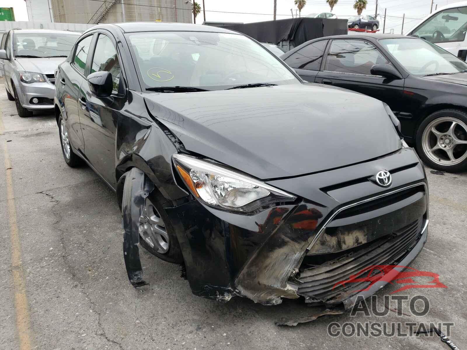 TOYOTA YARIS 2017 - 3MYDLBYVXHY193829