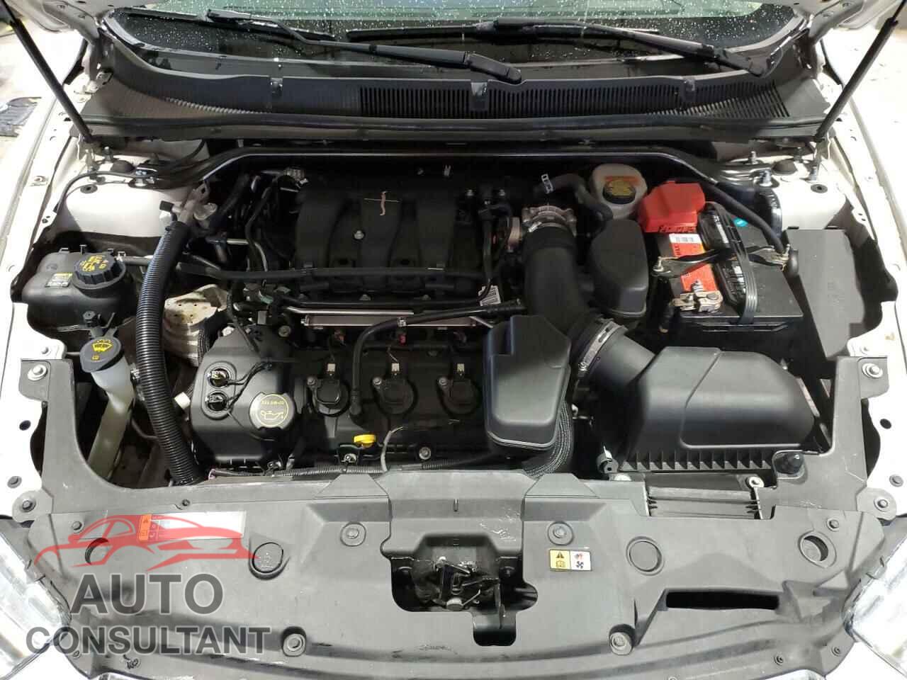 FORD TAURUS 2017 - 1FAHP2F86HG123267