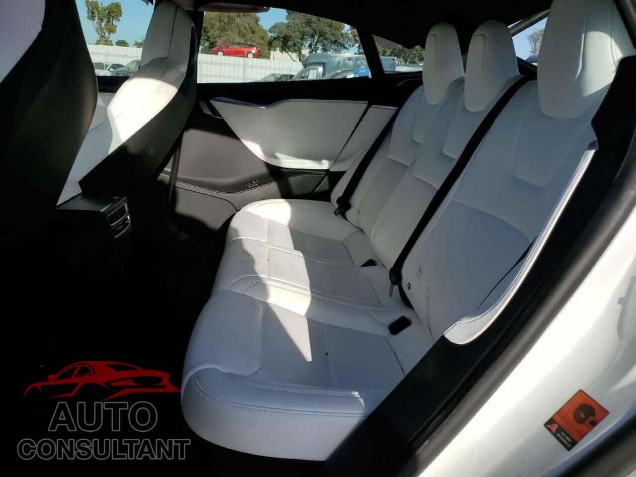 TESLA MODEL S 2017 - 5YJSA1E23HF234197