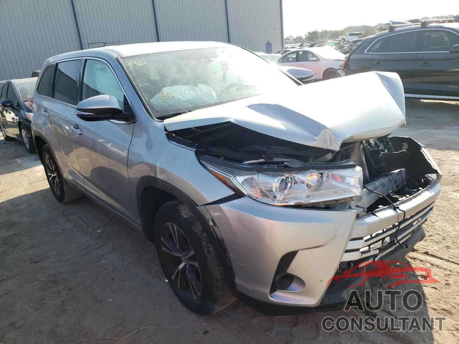 TOYOTA HIGHLANDER 2018 - 5TDZZRFH9JS246980