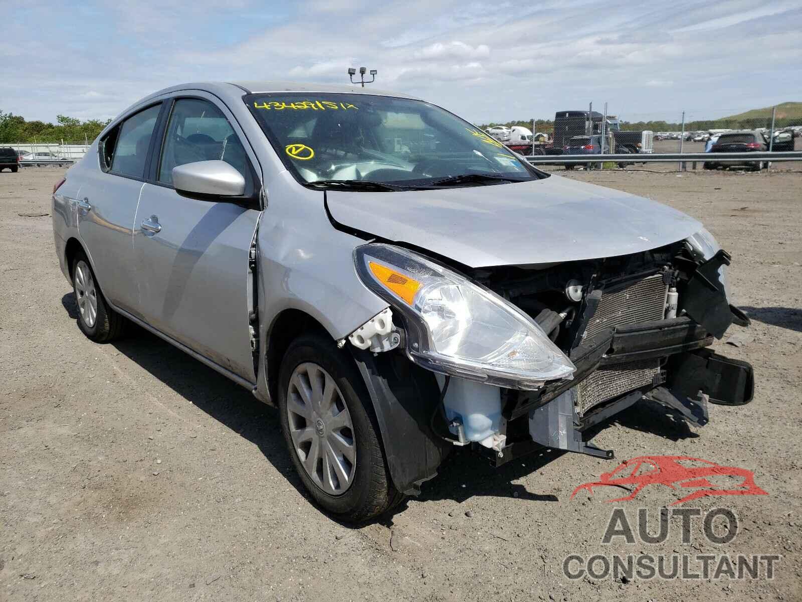NISSAN VERSA 2017 - 3N1CN7AP8HK453678
