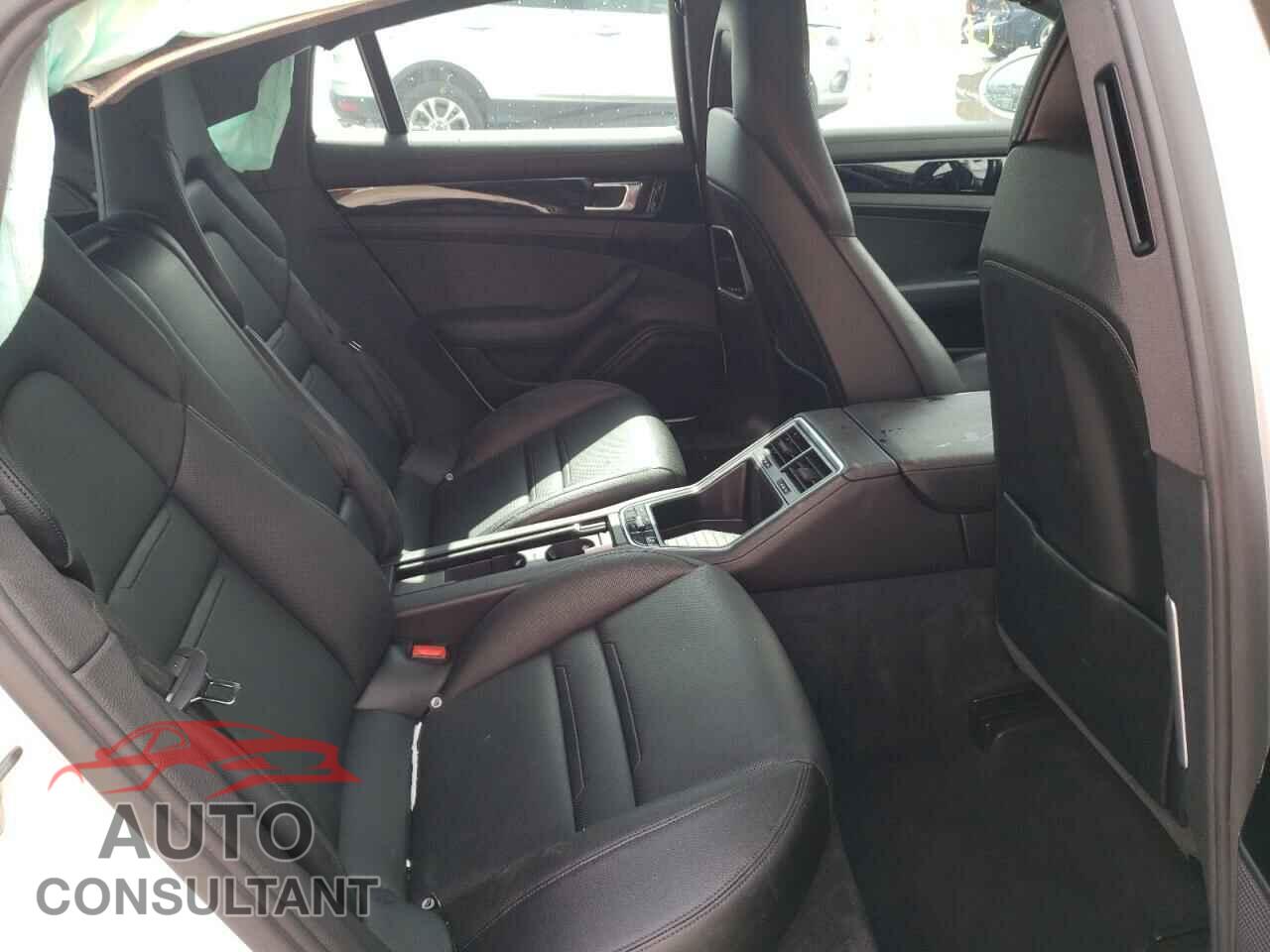PORSCHE PANAMERA 2017 - WP0AA2A72HL102581