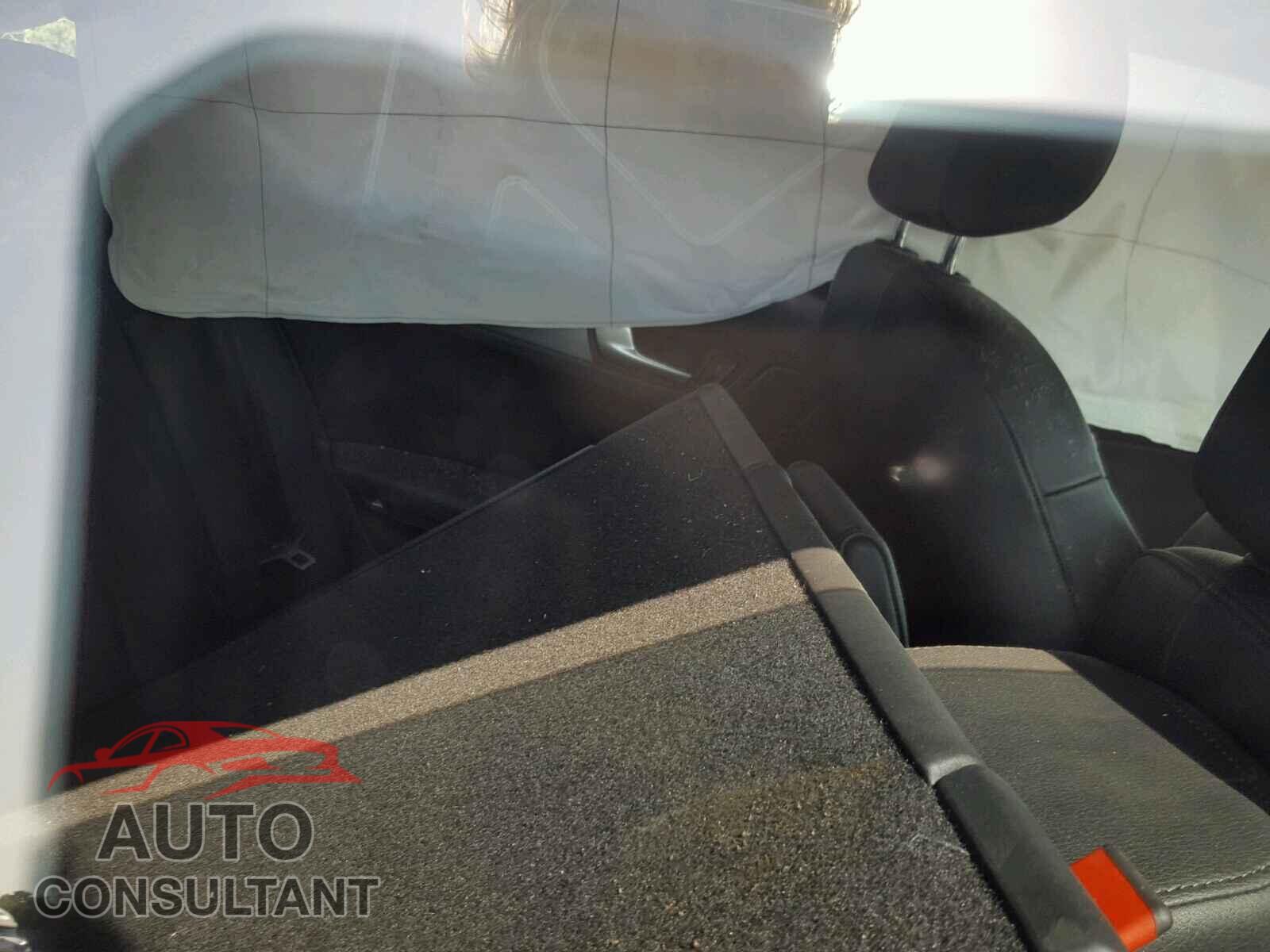 AUDI A4 2016 - WAUBFAFL2GN018654