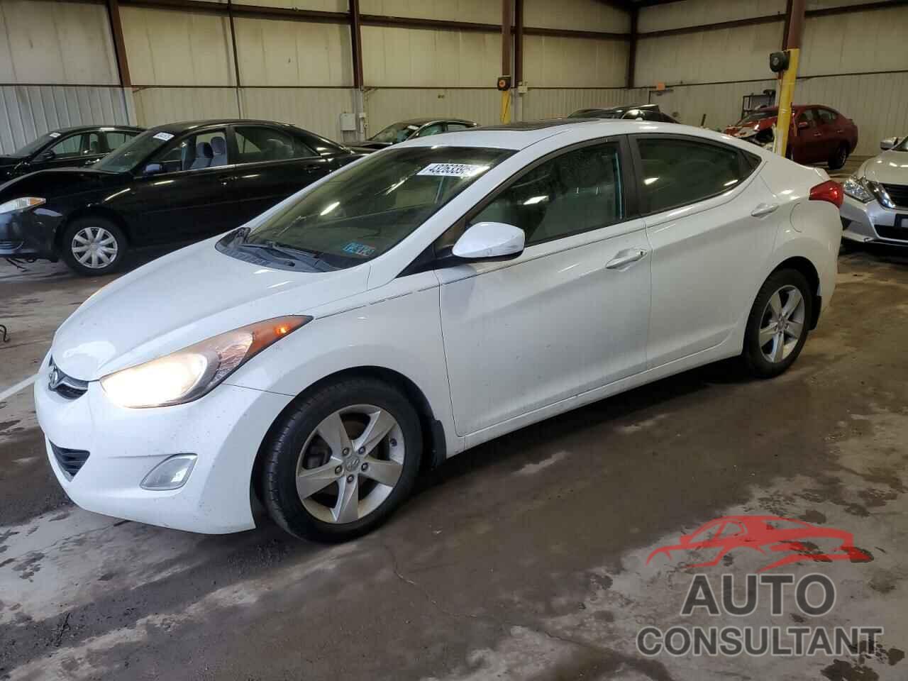 HYUNDAI ELANTRA 2013 - 5NPDH4AE2DH151927