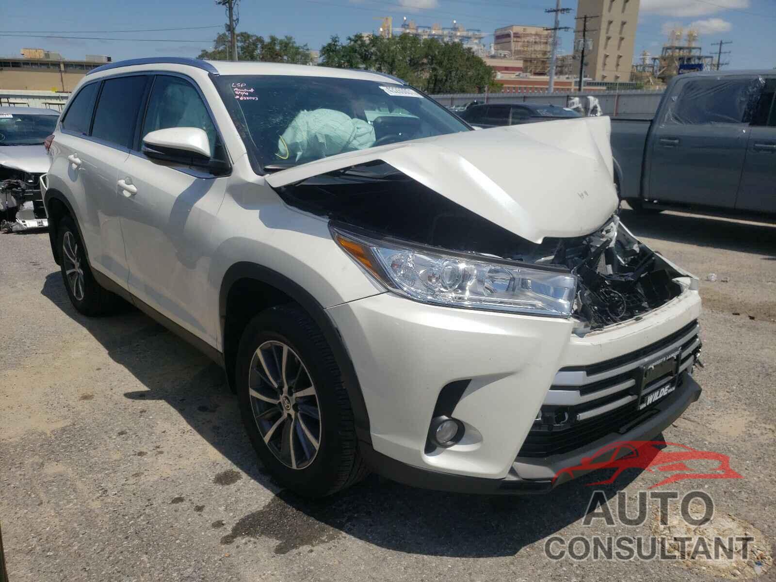 TOYOTA HIGHLANDER 2019 - 5TDJZRFH7KS628083