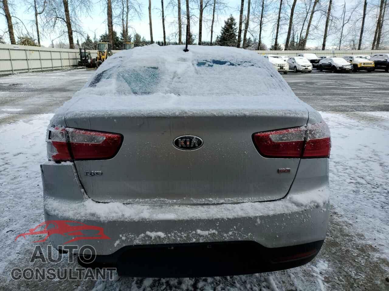 KIA RIO 2015 - KNADM4A39F6483643