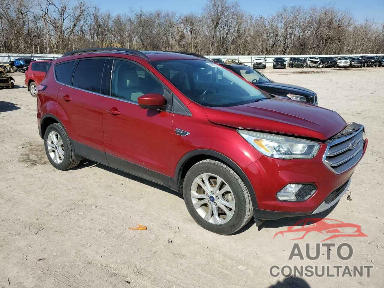 FORD ESCAPE 2017 - 1FMCU0G95HUC49142