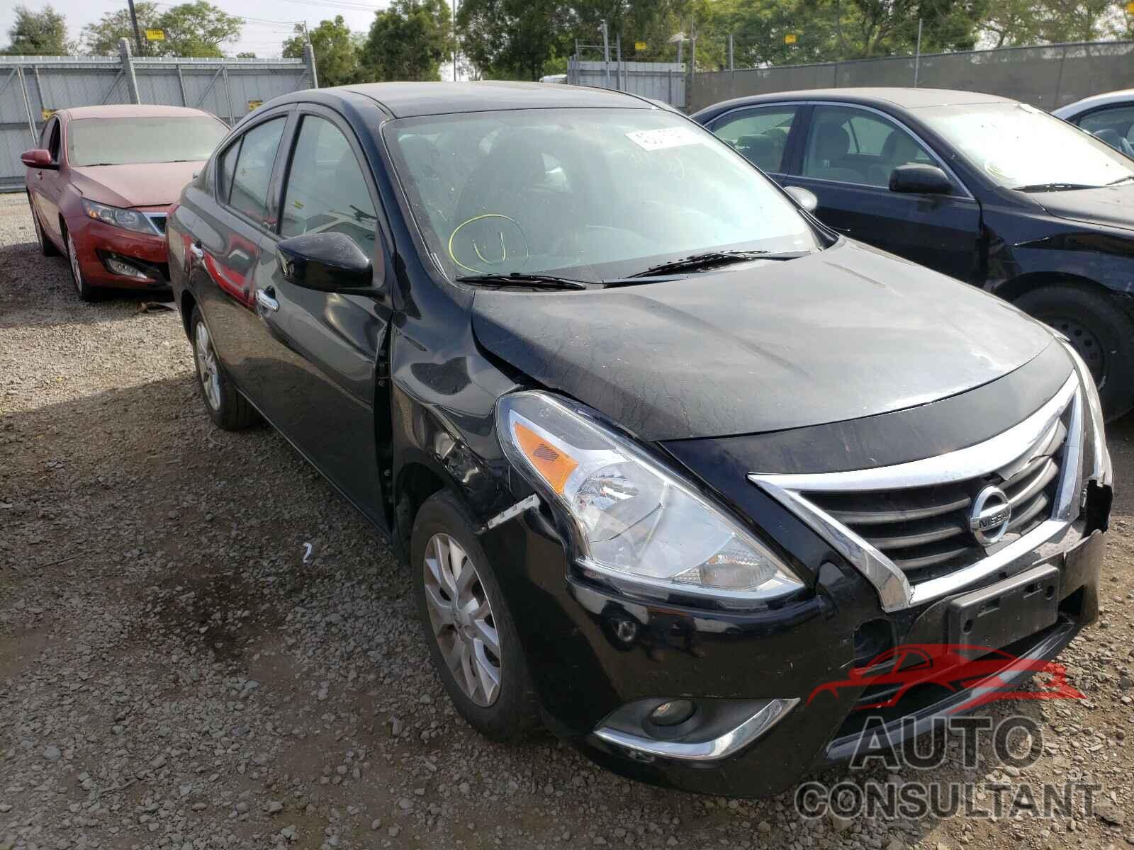 NISSAN VERSA 2018 - 3N1CN7AP1JL850407