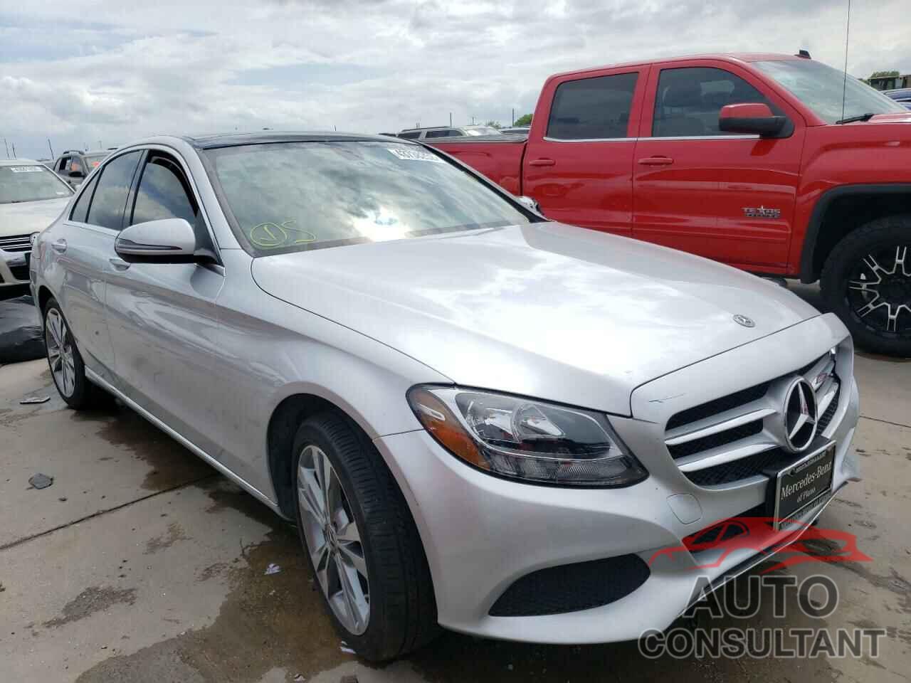 MERCEDES-BENZ C-CLASS 2018 - 55SWF4JB4JU248026