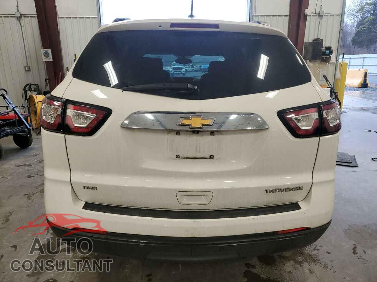 CHEVROLET TRAVERSE 2014 - 1GNKVFED3EJ133594