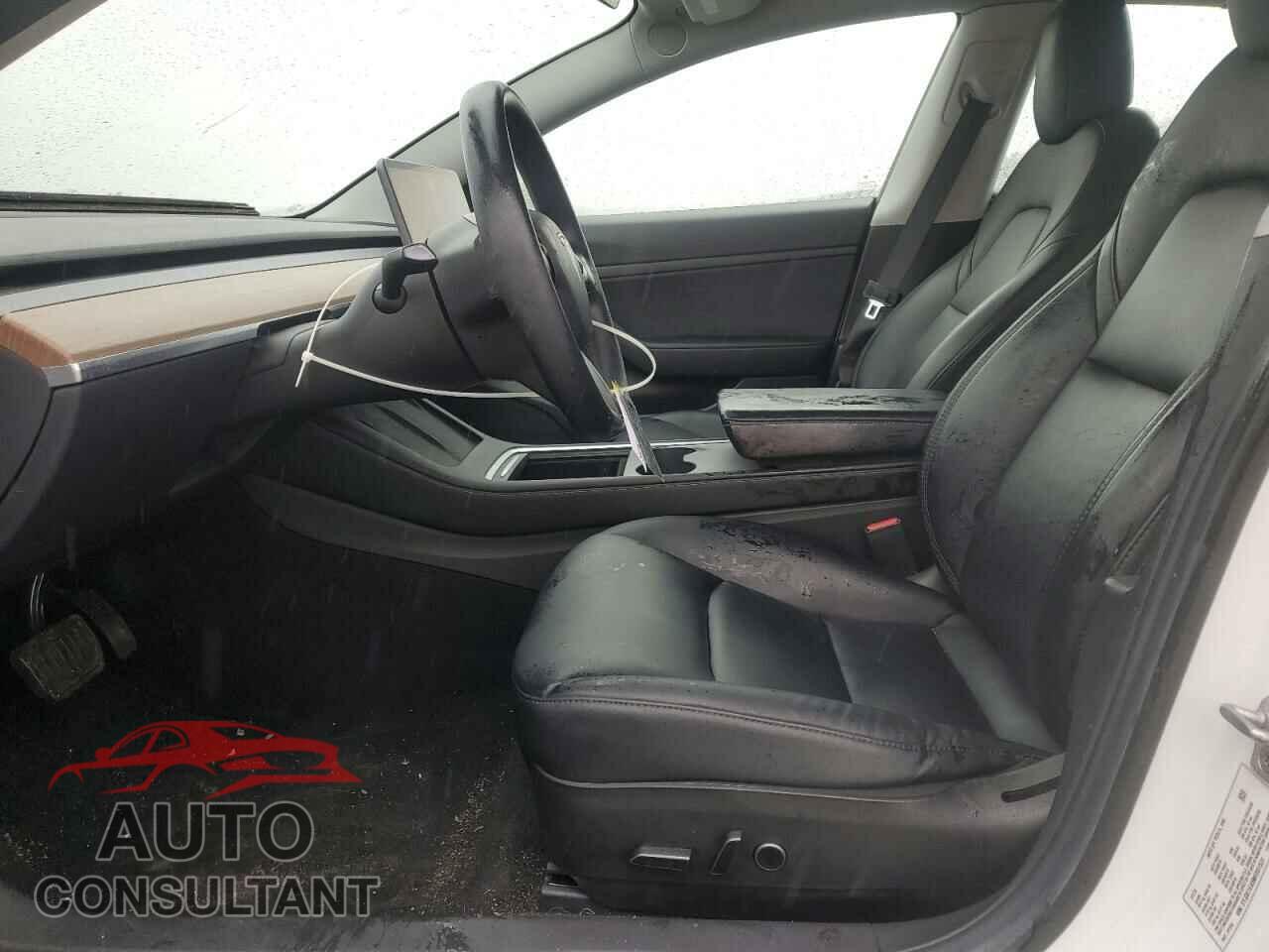 TESLA MODEL 3 2021 - 5YJ3E1EA9MF861531